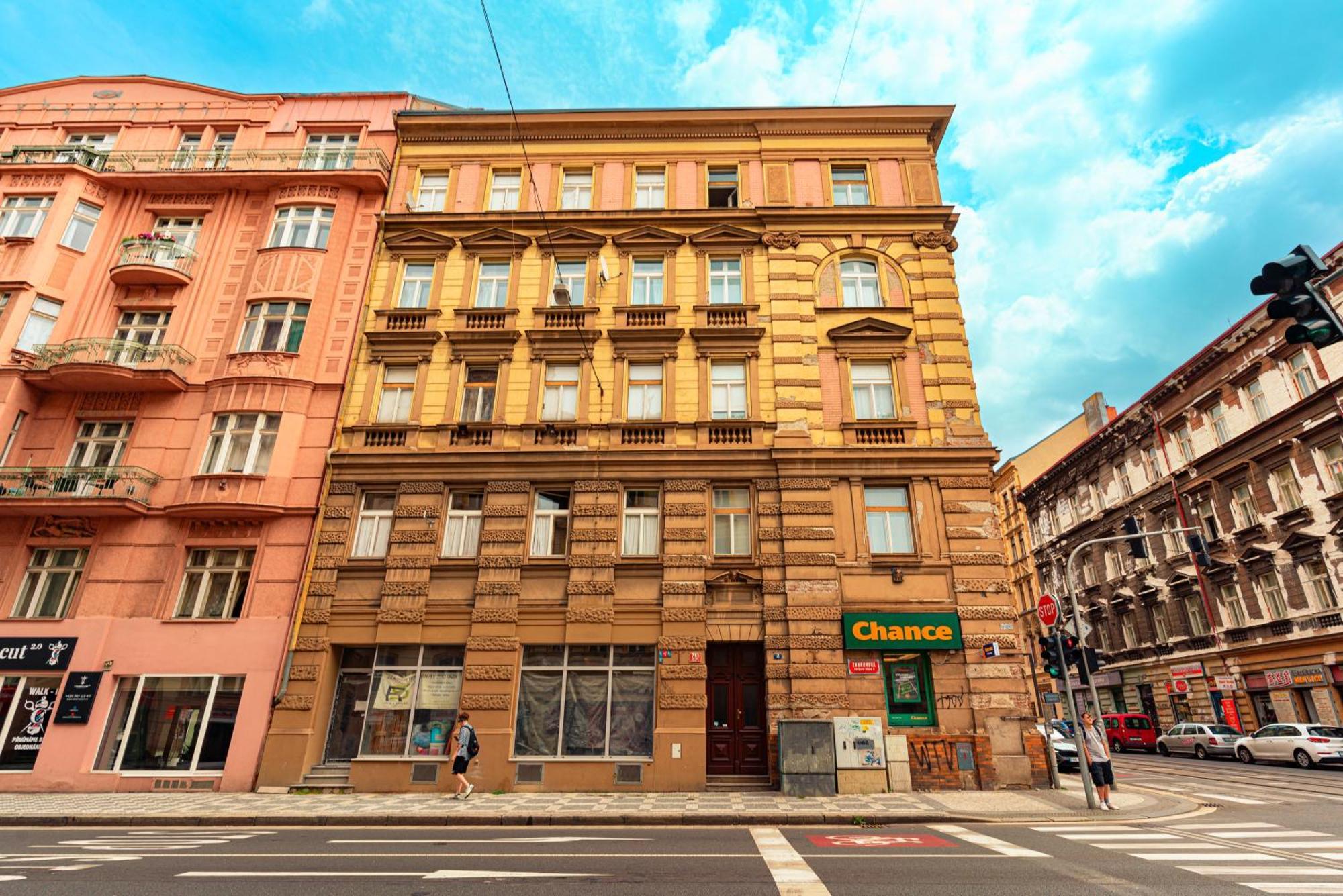 Golden River Apartment Praag Buitenkant foto